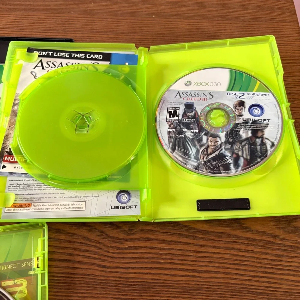 Xbox 360 Game Lot Assassins Creed III Mass Effect 3 The Crew Oblivion 4 Games‎